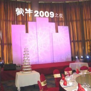 你了解過(guò)汽車(chē)展廳要怎么布置嗎?
